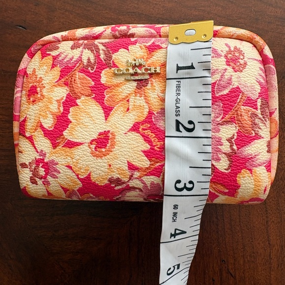 SOLD Coach Vintage Daisy mini pouch EUC SOLD - Picture 10 of 12